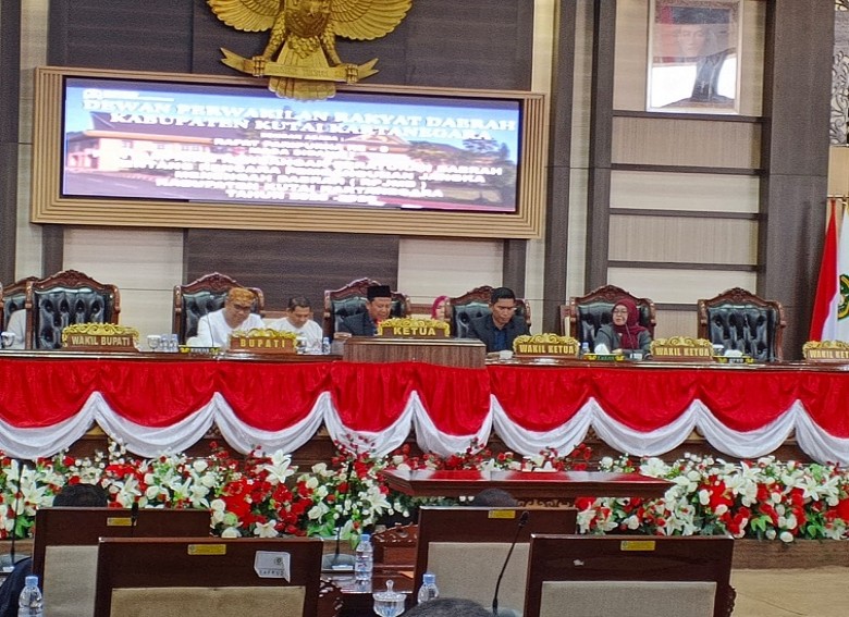 DPRD Kukar Bahas RPJMD 2025–2029, Fraksi PKB Tekankan Sinergi dan NasDem Dorong Akuntabilitas