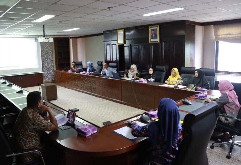 Komisi IV DPRD Gelar RDP Bersama Biro Hukum dan DKP3A Kaltim