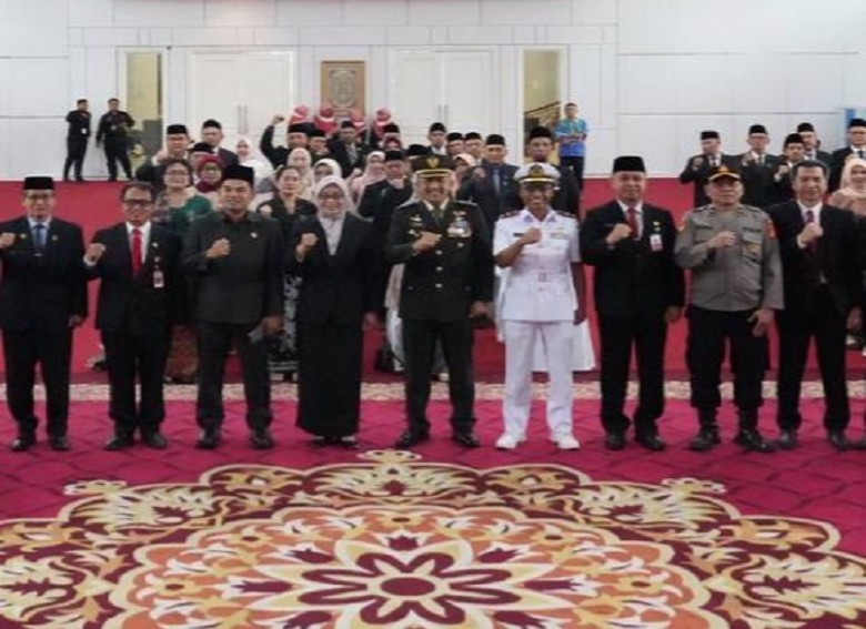 160 ASN Dilingkup Pemprov Kaltim Terima Penghargaan SLKS, Sekda Sri: SLKS Patut Disyukuri