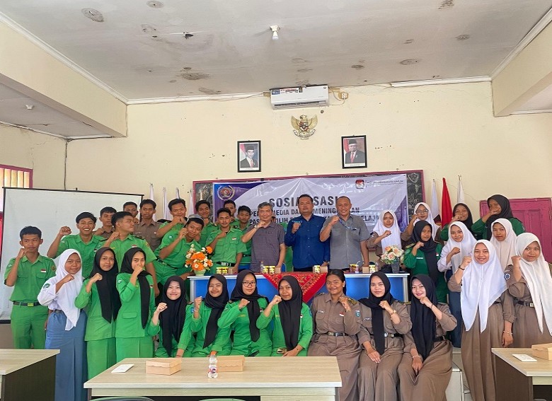 Tingkatkan Partisipasi Pemilih Pemula di Pilkada 2024, PWI Kukar Bersama KPU Gelar Sosialisasi