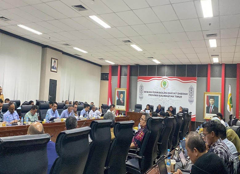 RDP Soal Tabrakan Jembatan Mahakam I Memanas, DPRD Kaltim Soroti Pengawasan Sungai dan Sikap Perusahaan