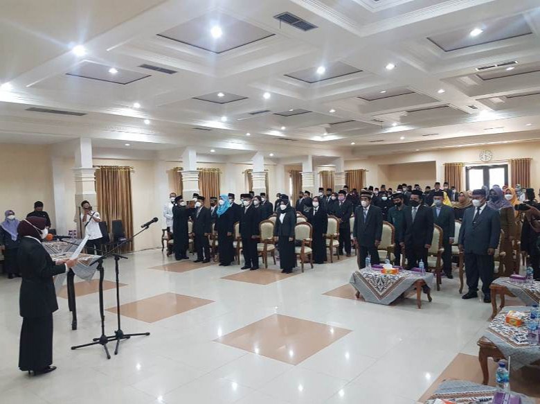 Lantik Kepala Sekolah dan Pengawas, Ini Pesan Bupati Berau Sri Juniarsih