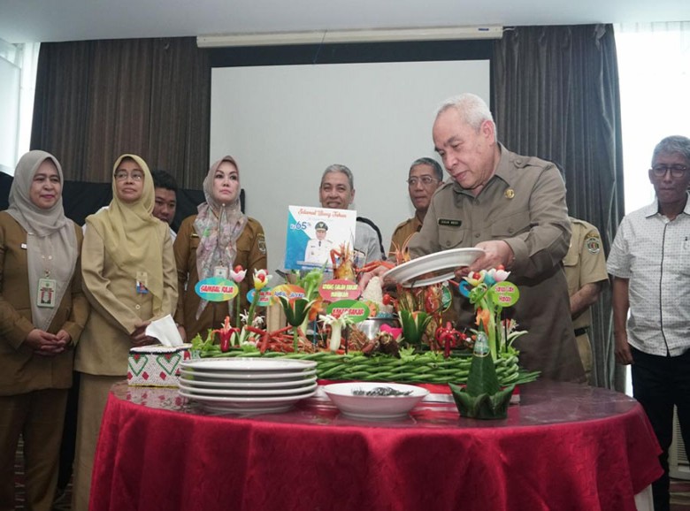Milad ke-65 Tahun, Gubernur Banjir Ucapan Selamat