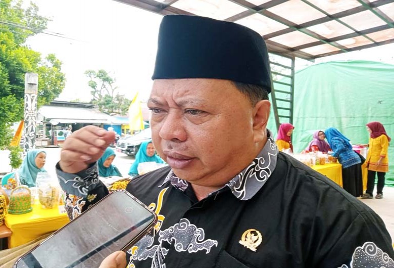 Sampah Menumpuk di Pulau Derawan, Madri Pani Ajukan Solusi UPTD