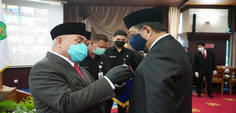 550 PNS Kaltim Terima Penghargaan Satyalancana Karya Satya